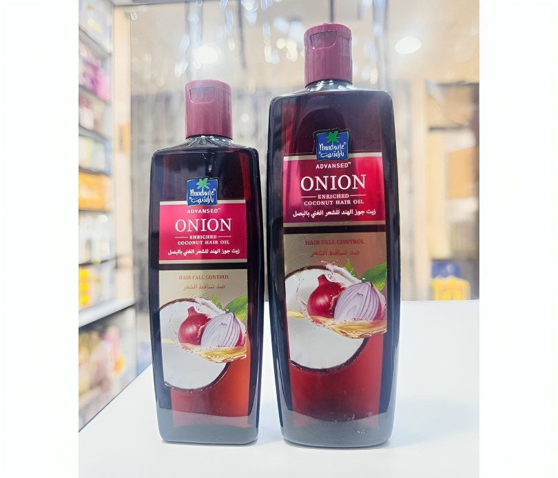 عرض قطعتين من زيت جوز الهند الغني بالبصل للشعر