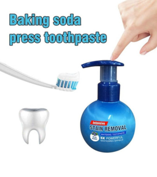 معجون صودا الخبز لتبييض الأسنان