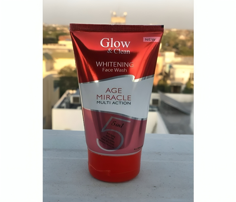 غسول الوجه المبيض من جلو اند كلين