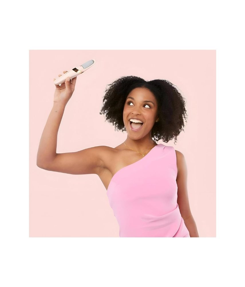 عرض قطعتين من أداة باديكير كهربائية قابلة لإعادة الشحن لإزالة الجلد الميت T